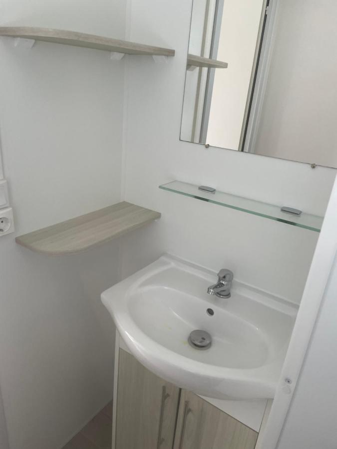 Mobil-Home Confort Tv Clim Narbonne-Plage Extérieur photo